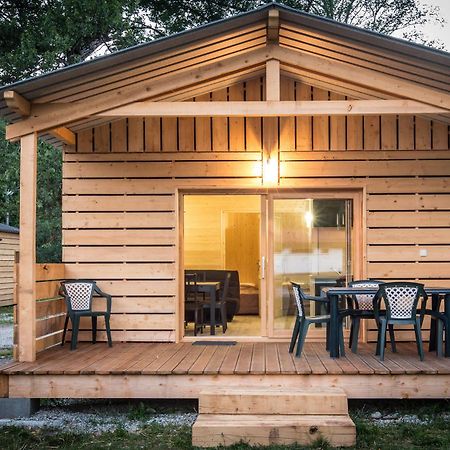 Camping L'Ecureuil - Mont-Blanc Village Domancy Dış mekan fotoğraf