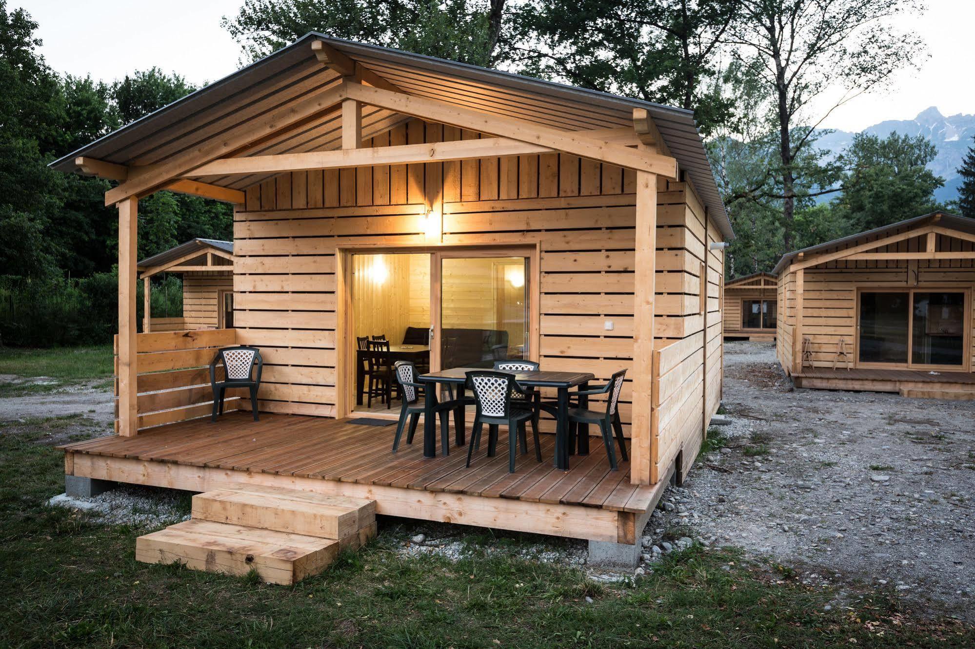 Camping L'Ecureuil - Mont-Blanc Village Domancy Dış mekan fotoğraf
